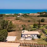 Venkovský dům Santa Marina House *