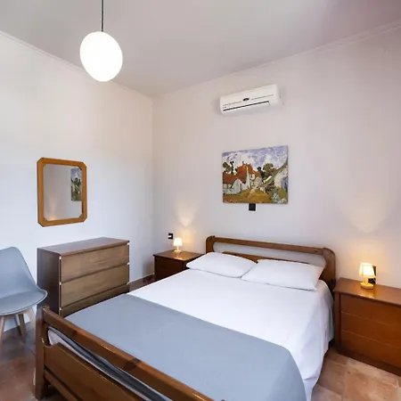 Santa Marina House